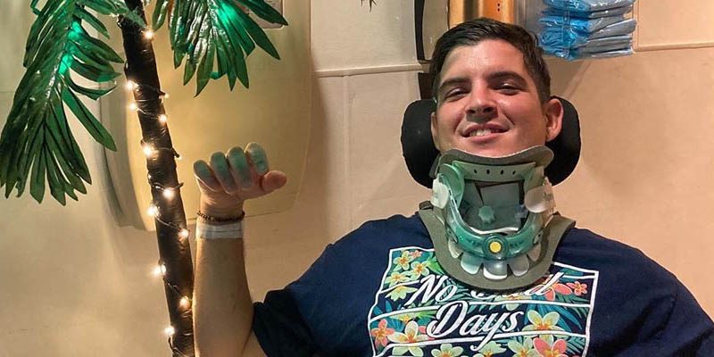 Facebook Fundraiser Started to Help Surfer Paralyzed During July 4th Surfing Accident