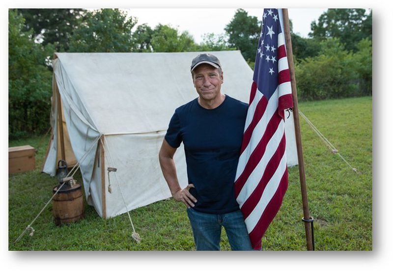 Mike Rowe Goes After Politicians For Hailing Truckers As Heroes Then Throwing Them Aside After Two Weeks