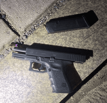 D.C.Cops shoot Suspect in Car