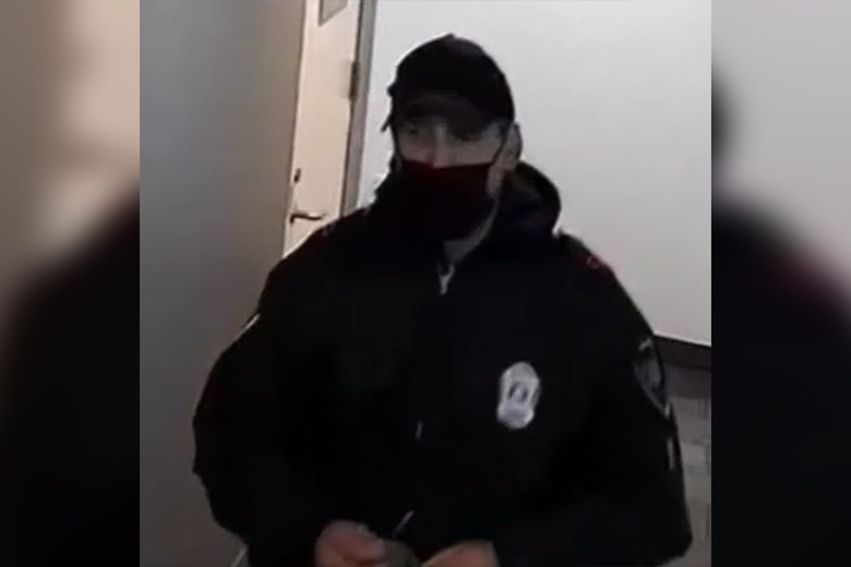 Theft suspect dressed as security officer wanted in Philly