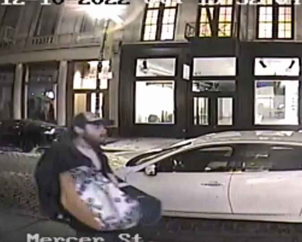 Do you know this guy? On 12/12/22 at 7:45 PM, near Canal St & Broadway, a 24-year-old man was approached by this man who punched him in the face while making anti-sexual orientation statements.