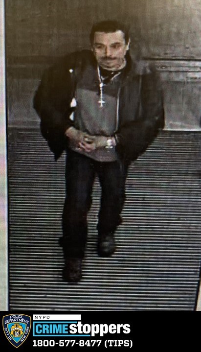 Sheepshead Bay burglar took credit cards, Apple devices