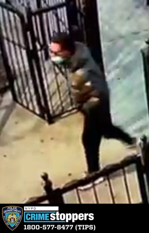 Elderly woman assaulted and robbed inside Flatbush apartment building