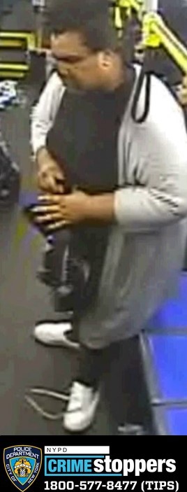 52-year-old woman assaulted, robbed on MTA bus, police seeking suspect