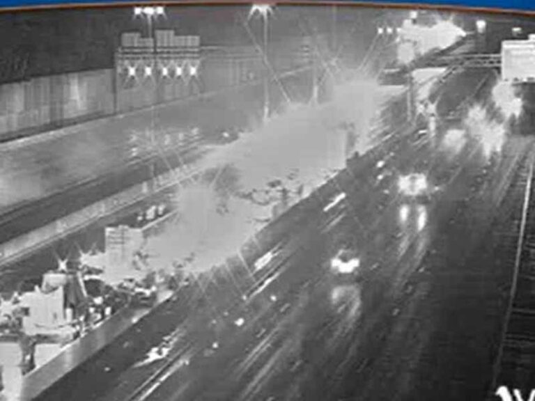 Two Fatalities in Huntington I-495 Highway Crash