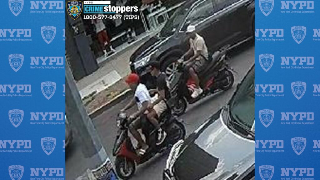 NYPD Seeks Public's Help In Identifying Suspects In Brooklyn Robbery